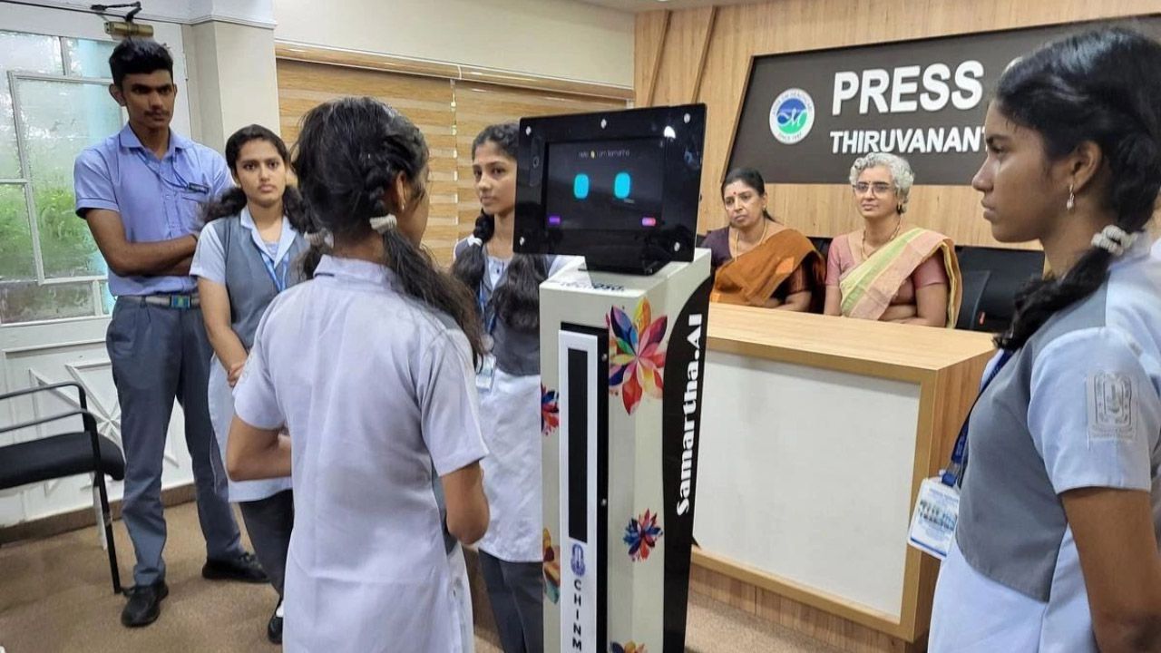 Samartha, AI-Powered Robot, to Serve as Receptionist in Kerala’s Chinmaya School